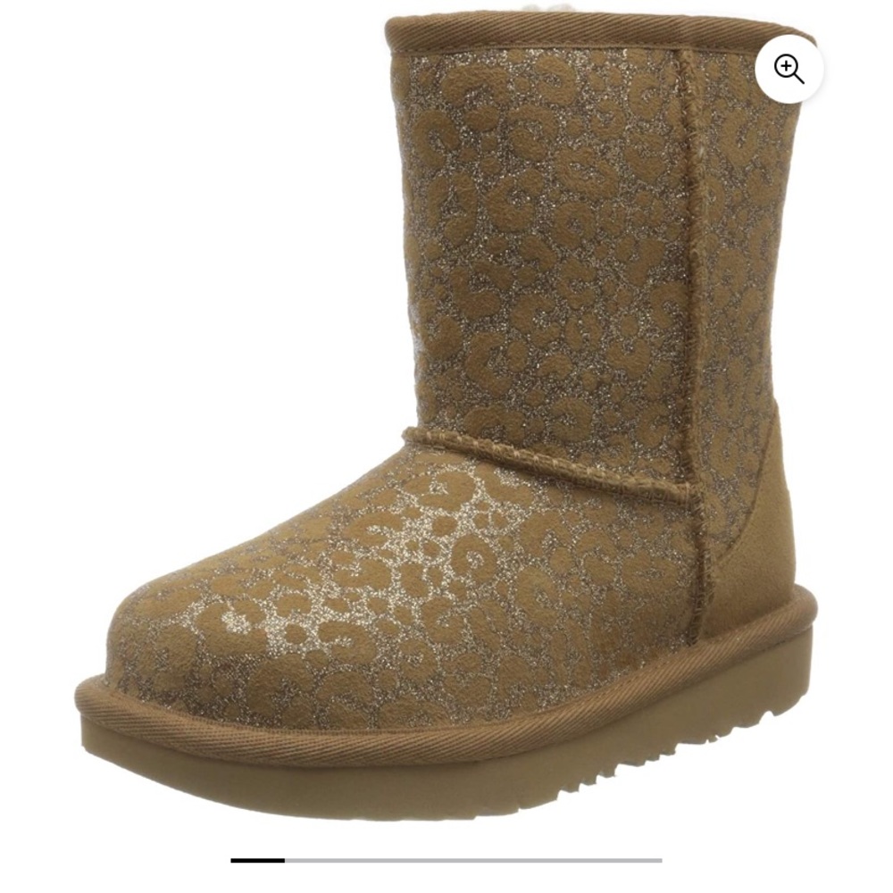 Brand New Girls Uggs Sz 3